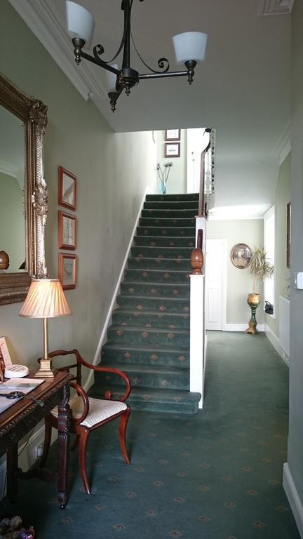 17 Wilmington Square Bed & Breakfast Eastbourne Bagian luar foto