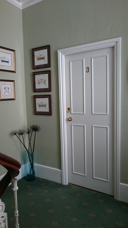 17 Wilmington Square Bed & Breakfast Eastbourne Bagian luar foto